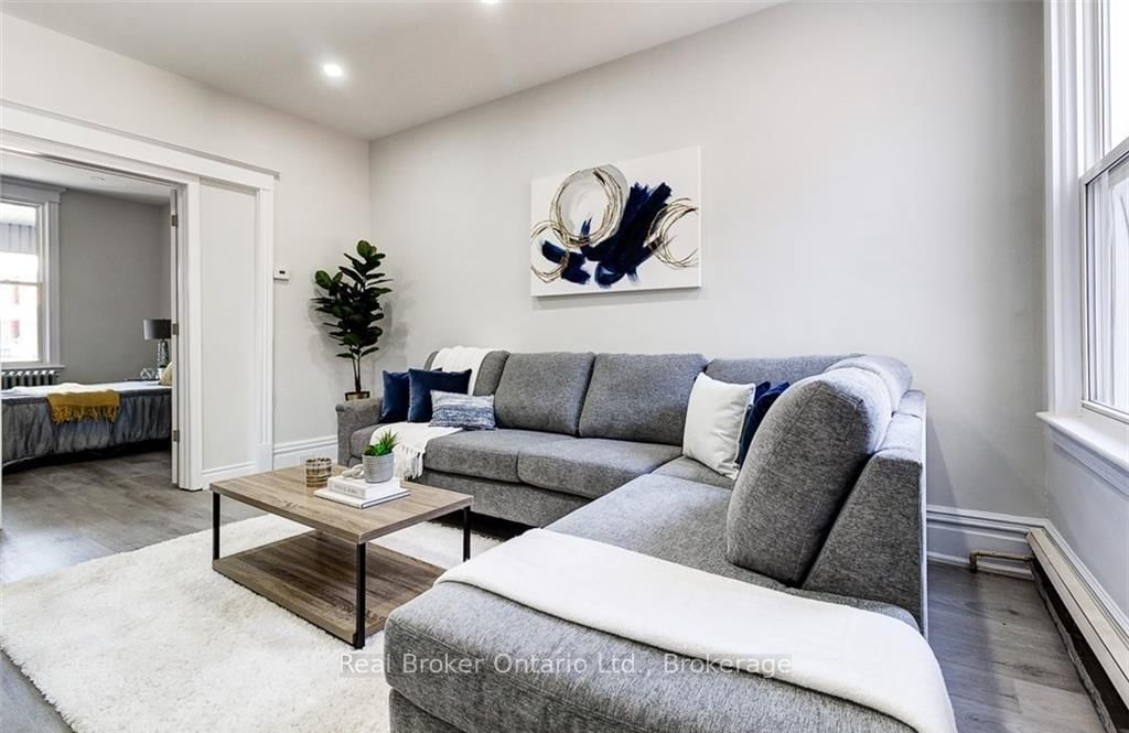 647 Wilson Street • Hamilton, ON photo 12