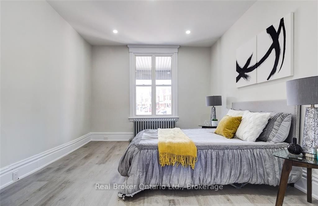 647 Wilson Street • Hamilton, ON photo 14
