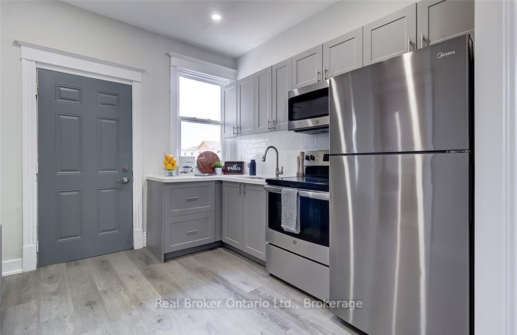 647 Wilson Street • Hamilton, ON photo 15