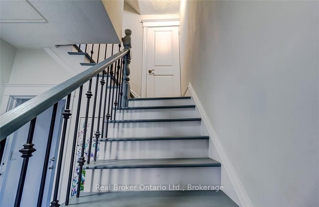 647 Wilson Street • Hamilton, ON photo 20