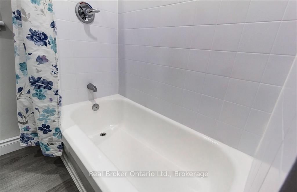 647 Wilson Street • Hamilton, ON photo 26