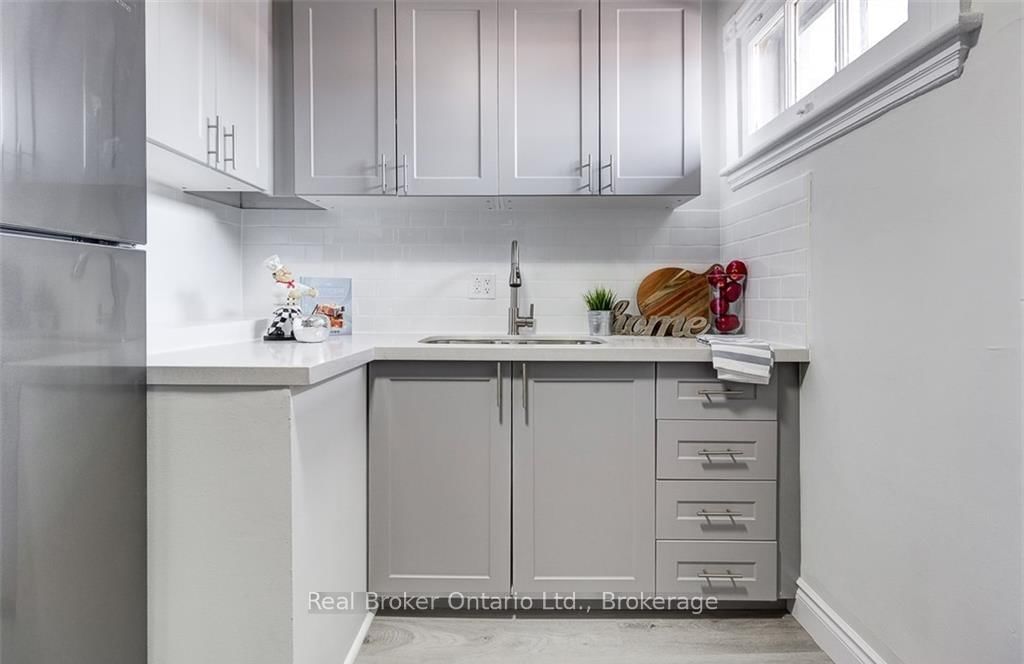 647 Wilson Street • Hamilton, ON photo 29