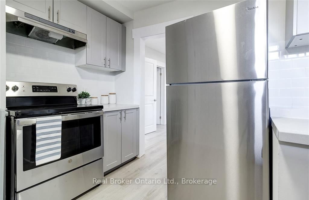 647 Wilson Street • Hamilton, ON photo 30