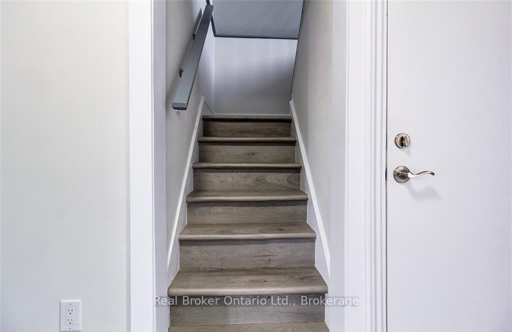 647 Wilson Street • Hamilton, ON photo 33