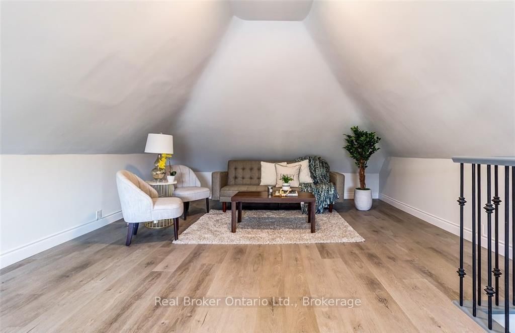 647 Wilson Street • Hamilton, ON photo 40