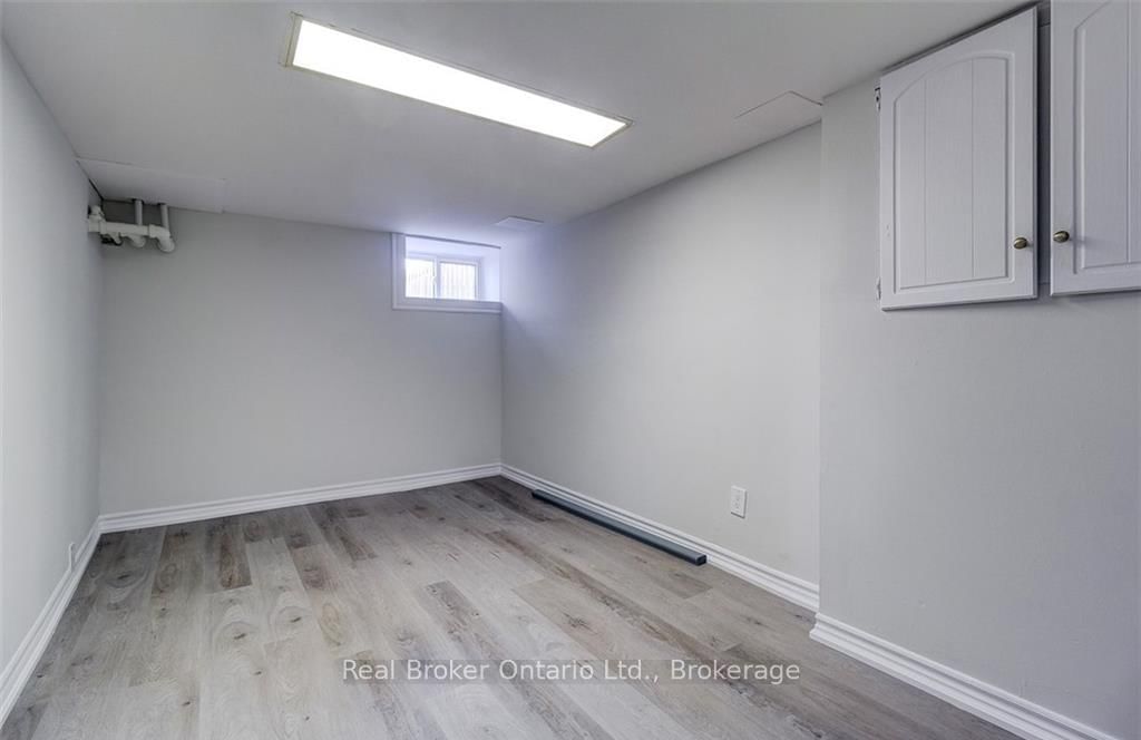 647 Wilson Street • Hamilton, ON photo 45