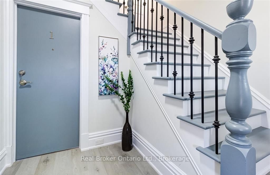 647 Wilson Street • Hamilton, ON photo 9