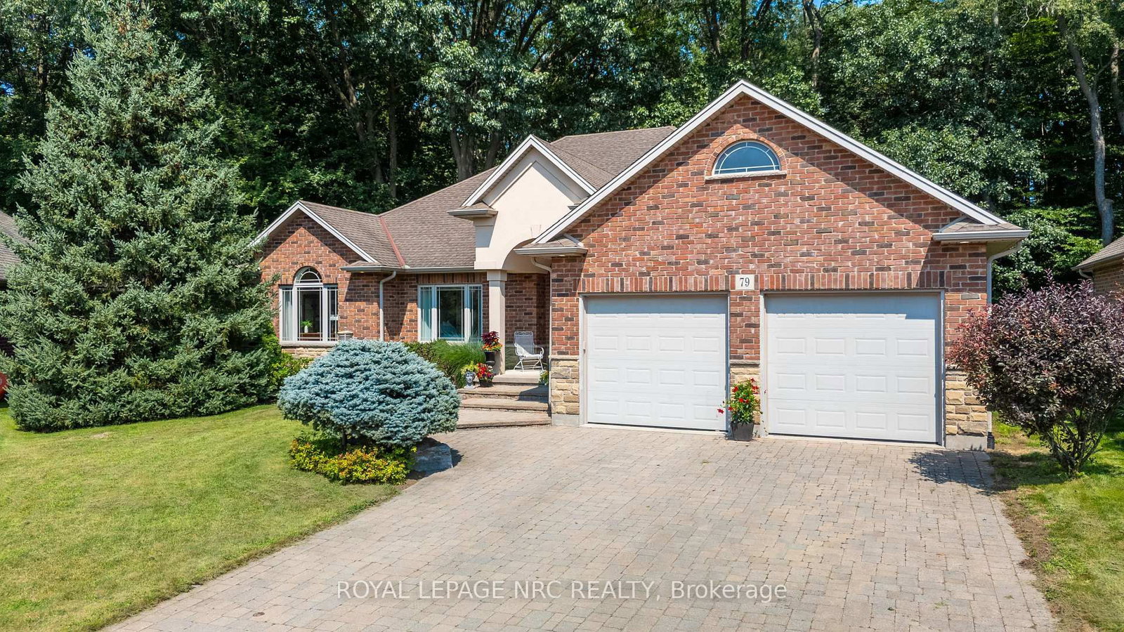 79 Cherry Ridge Boulevard • Pelham, ON photo 2
