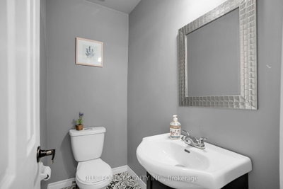 9 ARDSLEY Road • London North, ON photo 9