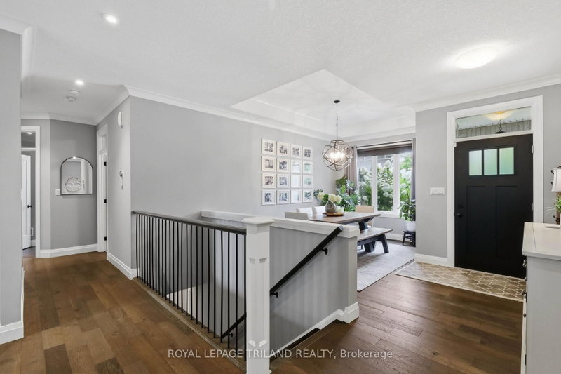 57 Caverhill Cres photo 5