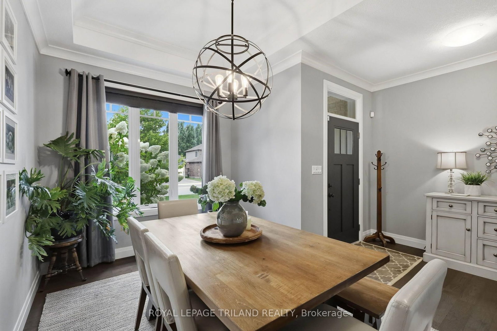 57 Caverhill Crescent • Middlesex Centre, ON photo 8