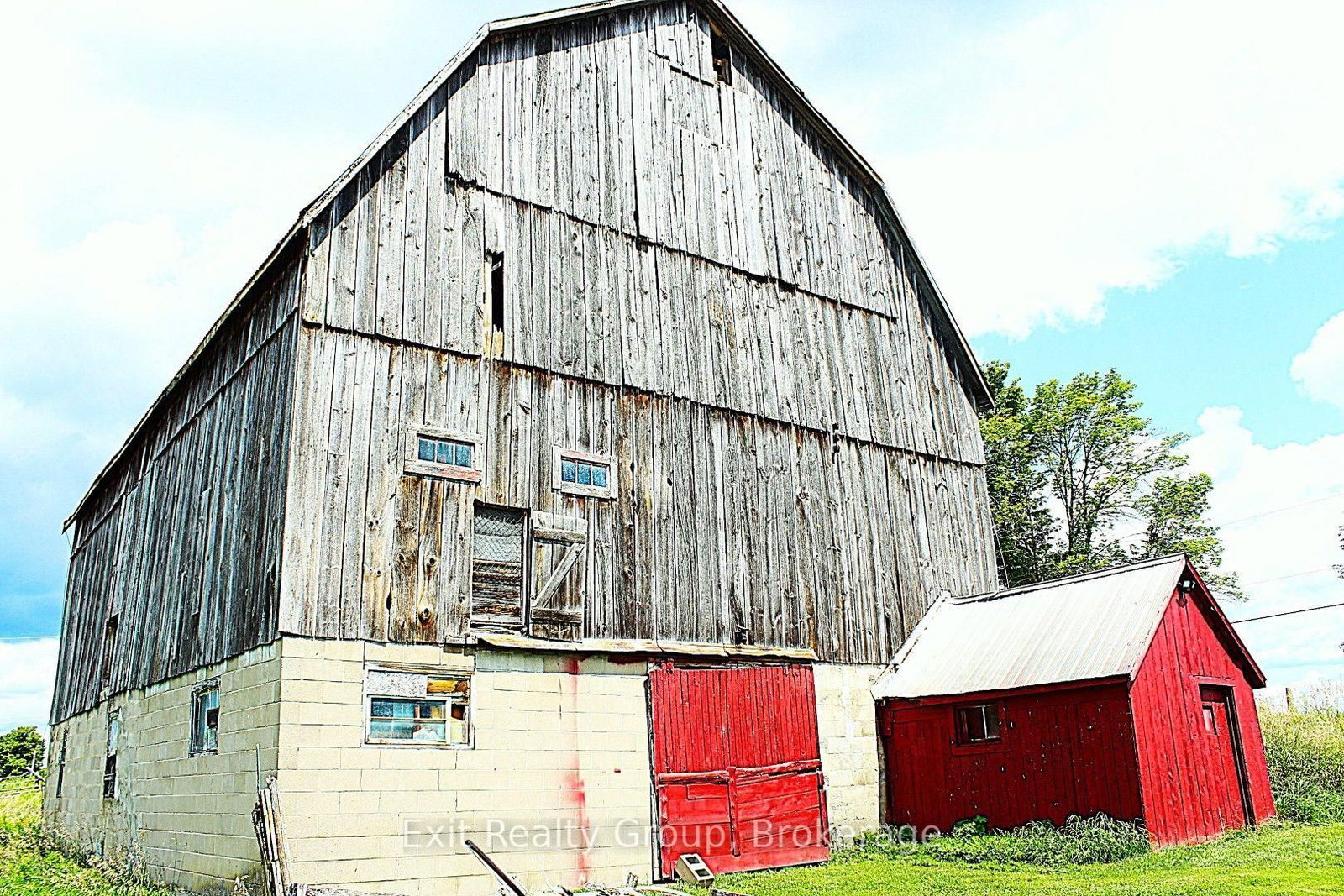 Listing Image 7