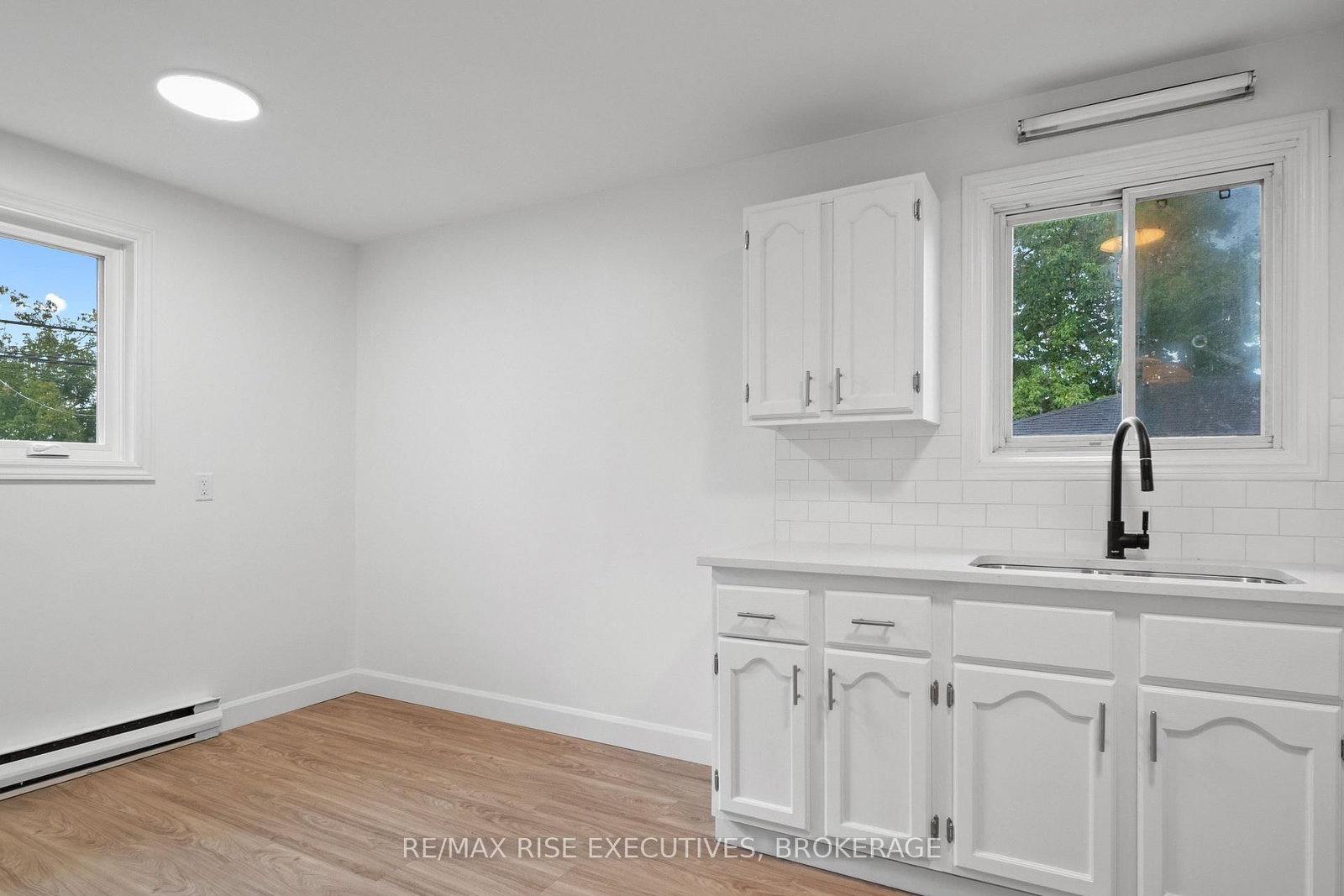 426 Montreal Street • Kingston, ON photo 12