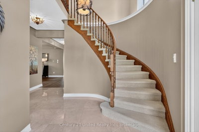 1184 Scollard Drive • Peterborough, ON photo 4
