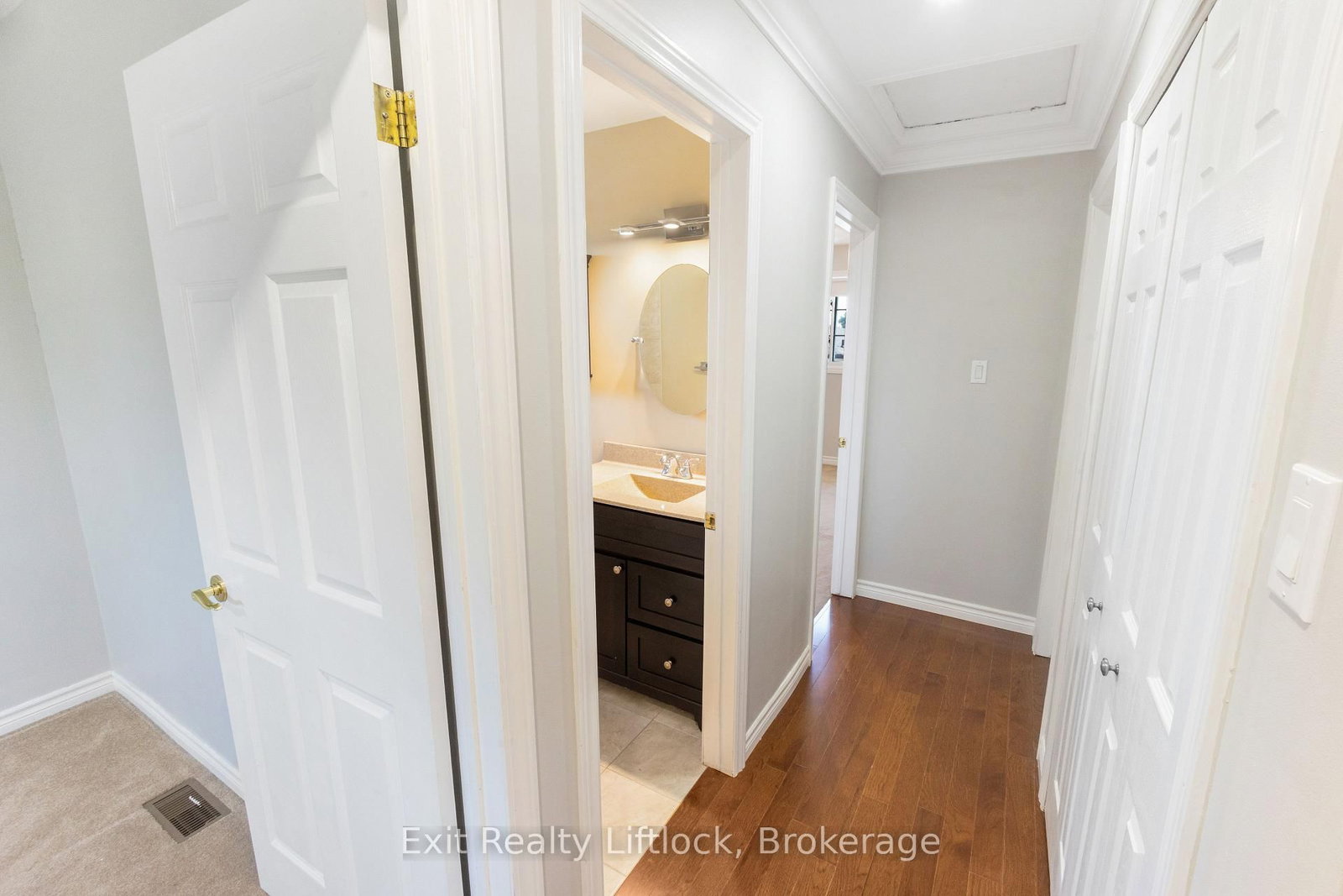 958 Smithside Court • Peterborough, ON photo 23