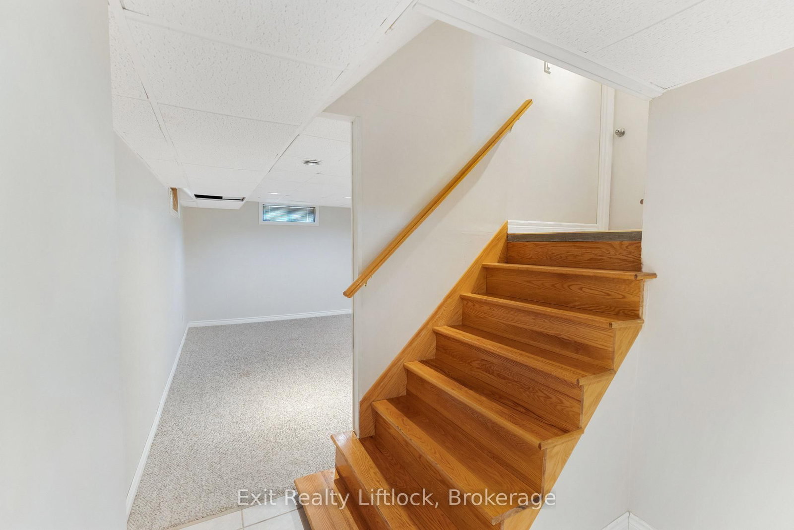 958 Smithside Court • Peterborough, ON photo 39