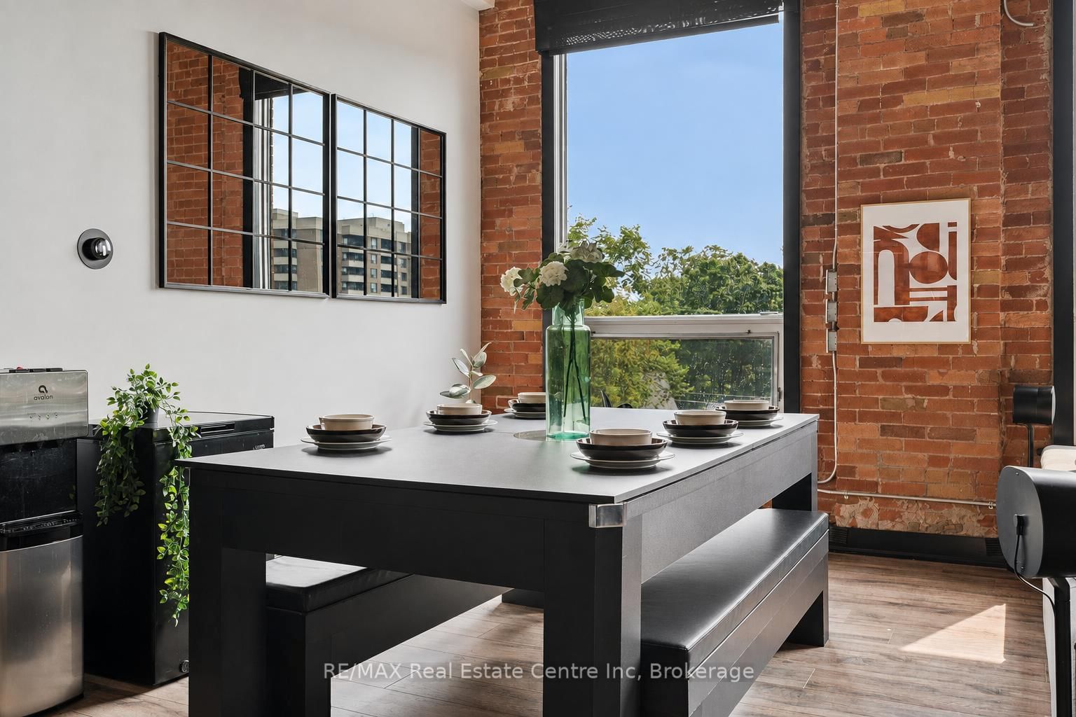 26 ONTARIO Street • #324 • Guelph, ON photo 11