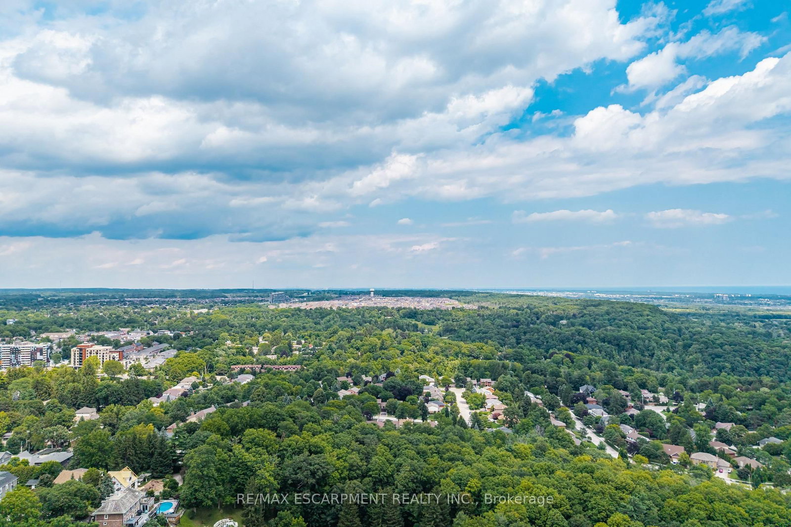 40 Sunnycroft Court • Hamilton, ON photo 50