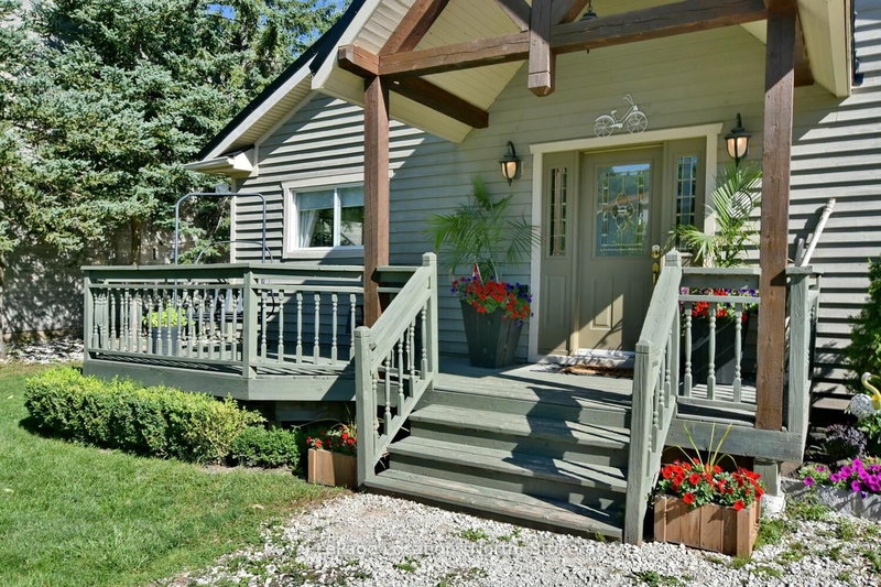 154 Carmichael Crescent