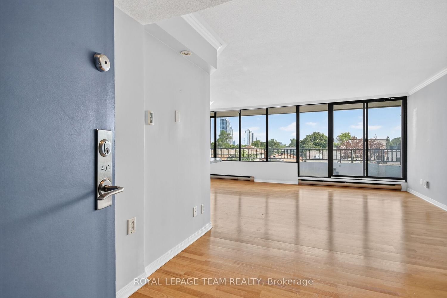 370 Dominion Avenue • #405 • Ottawa, ON photo 4