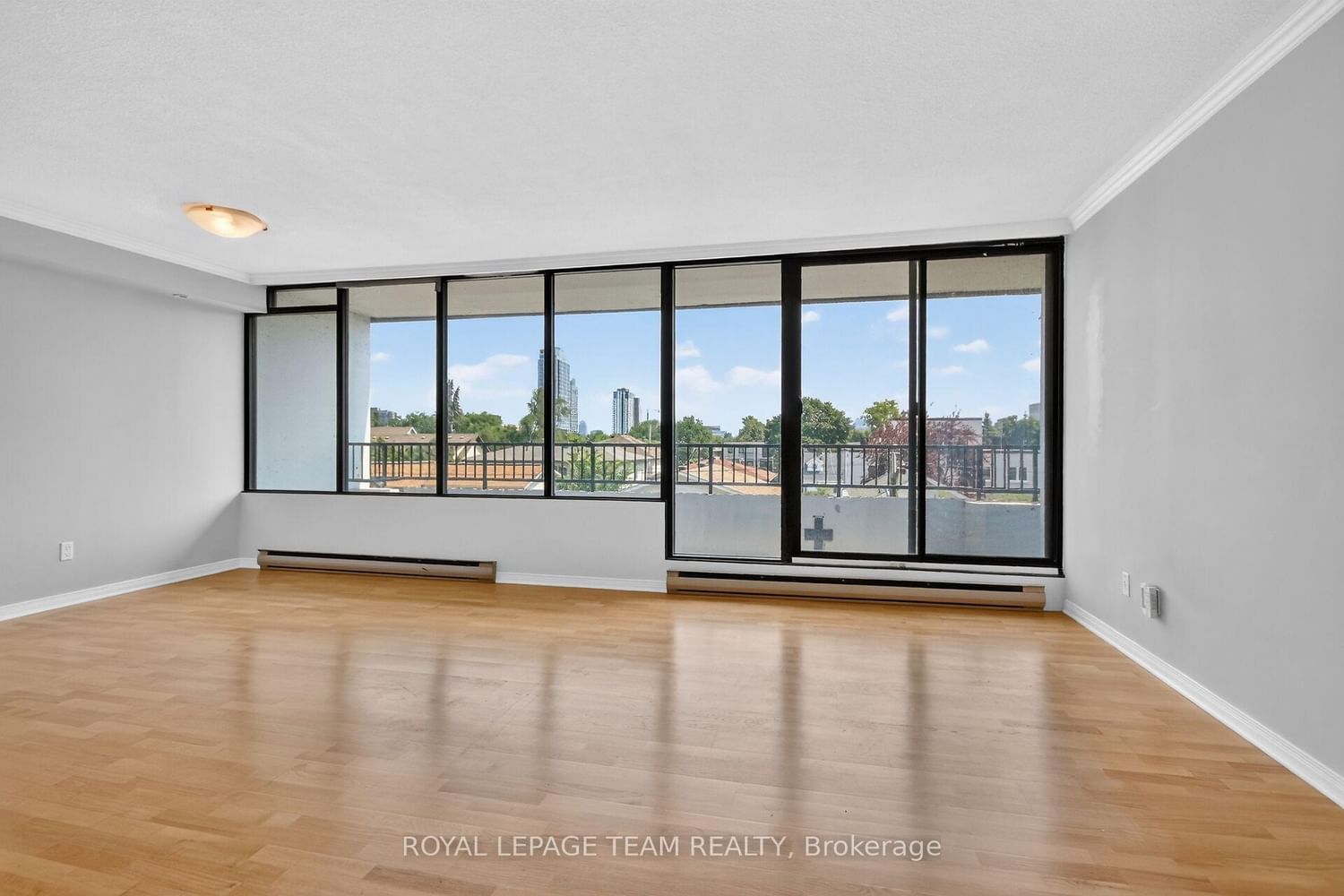 370 Dominion Avenue • #405 • Ottawa, ON photo 6