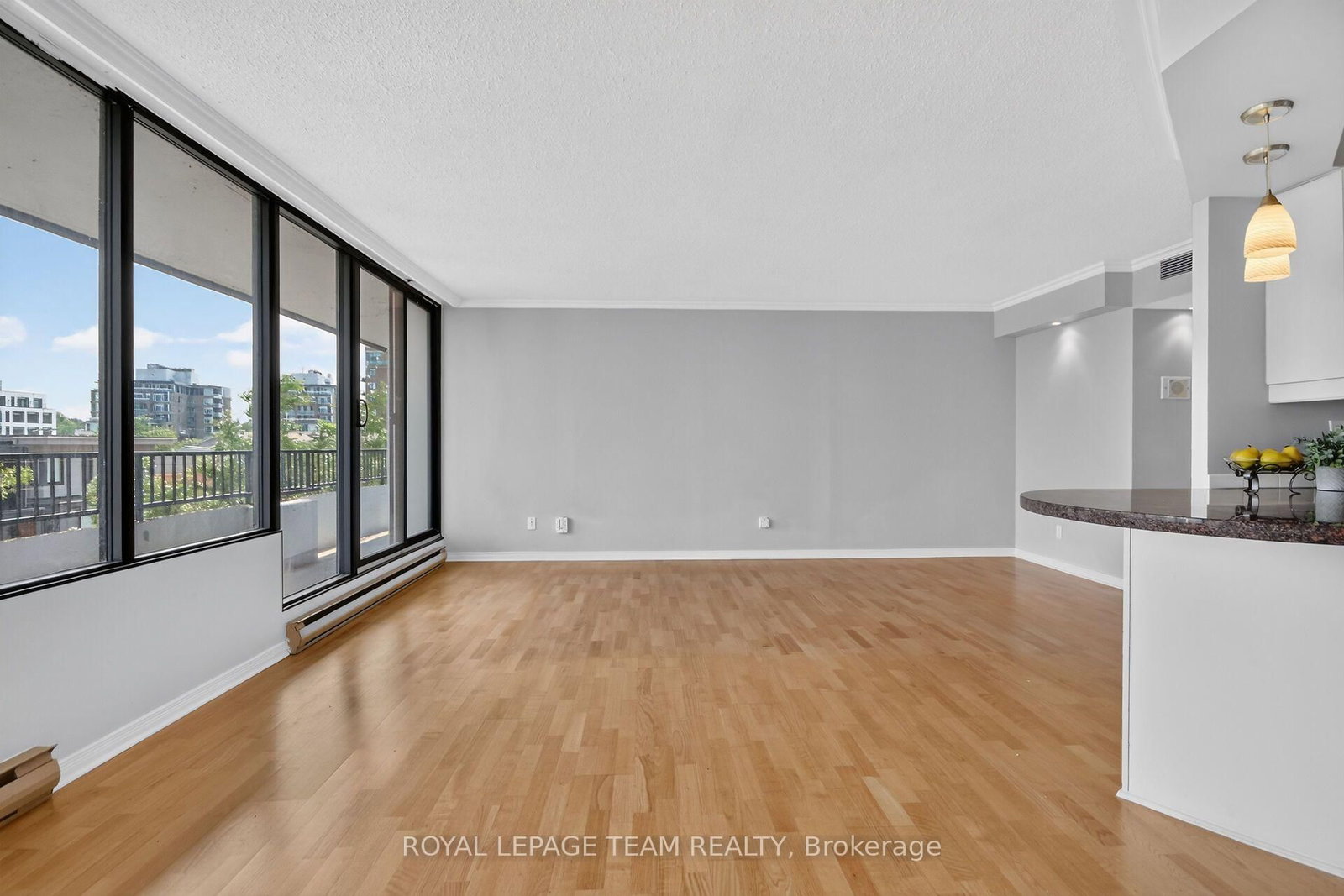 370 Dominion Avenue • #405 • Ottawa, ON photo 8