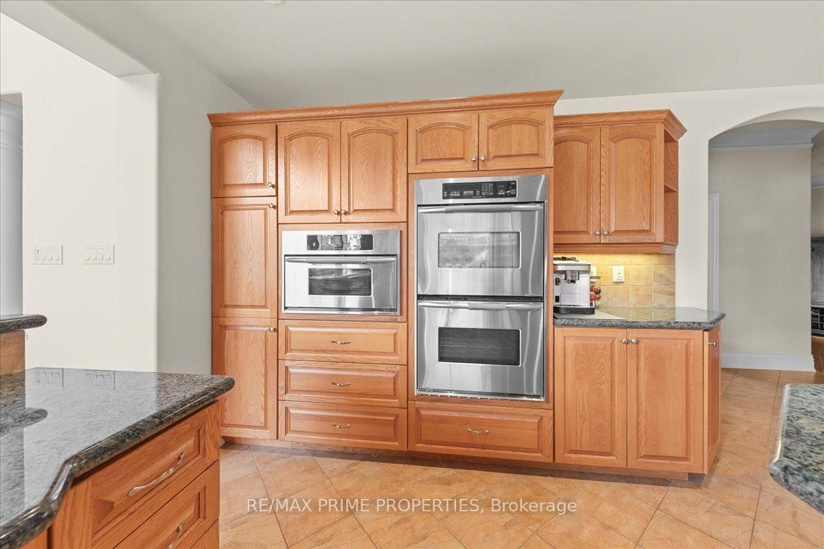 1435 Shalom Street • Ottawa, ON photo 14