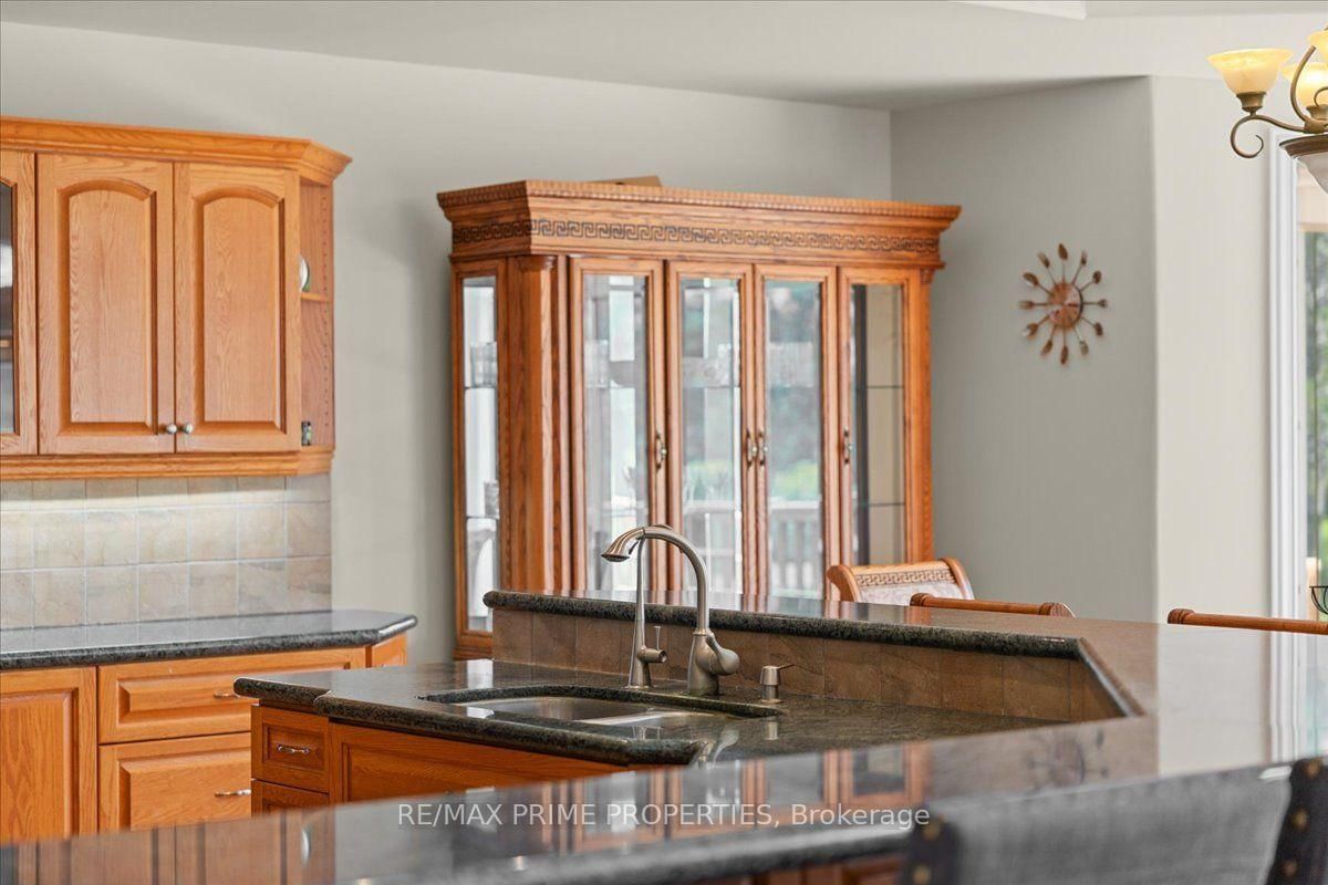 1435 Shalom Street • Ottawa, ON photo 16