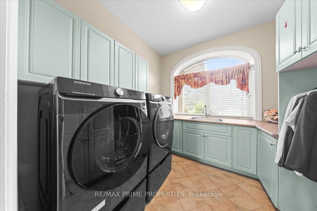 1435 Shalom Street • Ottawa, ON photo 27