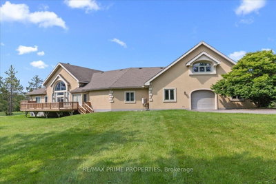 1435 Shalom Street • Ottawa, ON photo 3