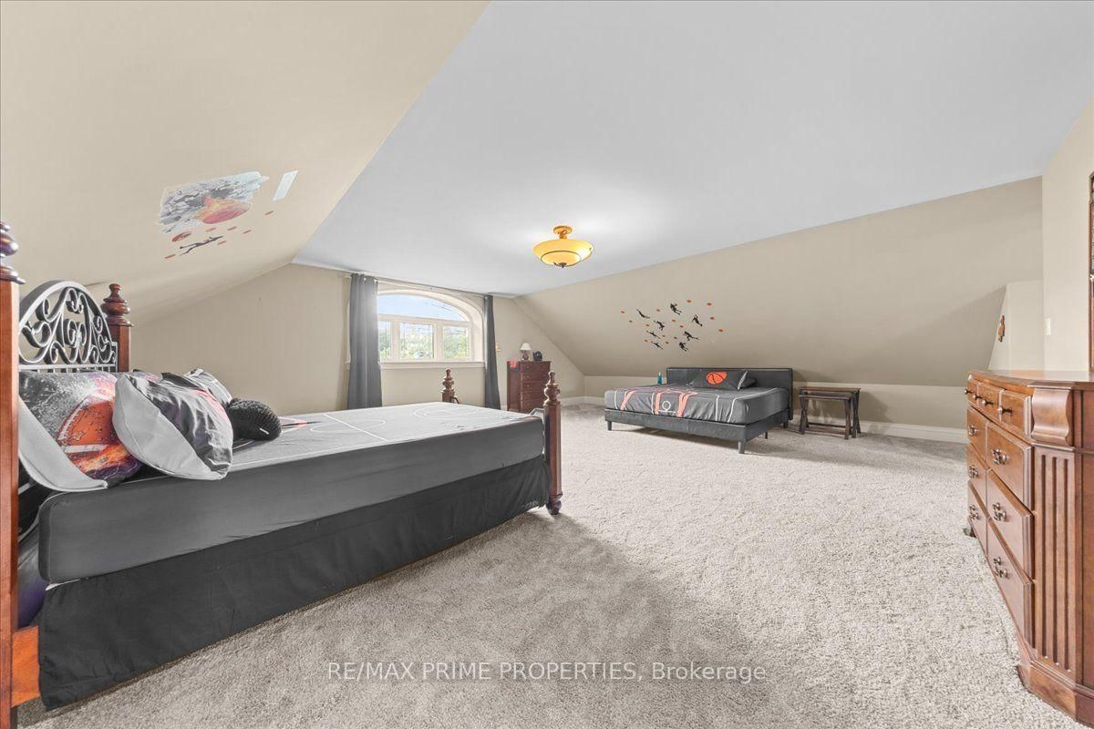 1435 Shalom Street • Ottawa, ON photo 34