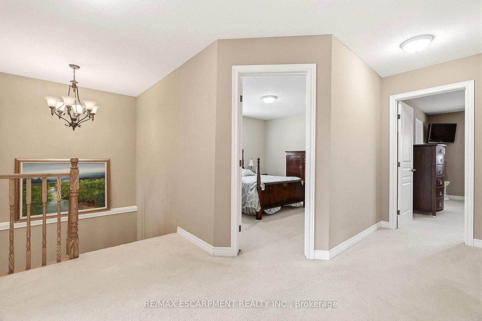 64 Wilbur Drive • Hamilton, ON photo 15