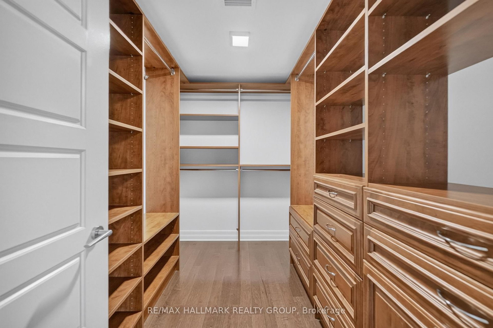 419 Laurier Avenue E • #101 • Ottawa, ON photo 23