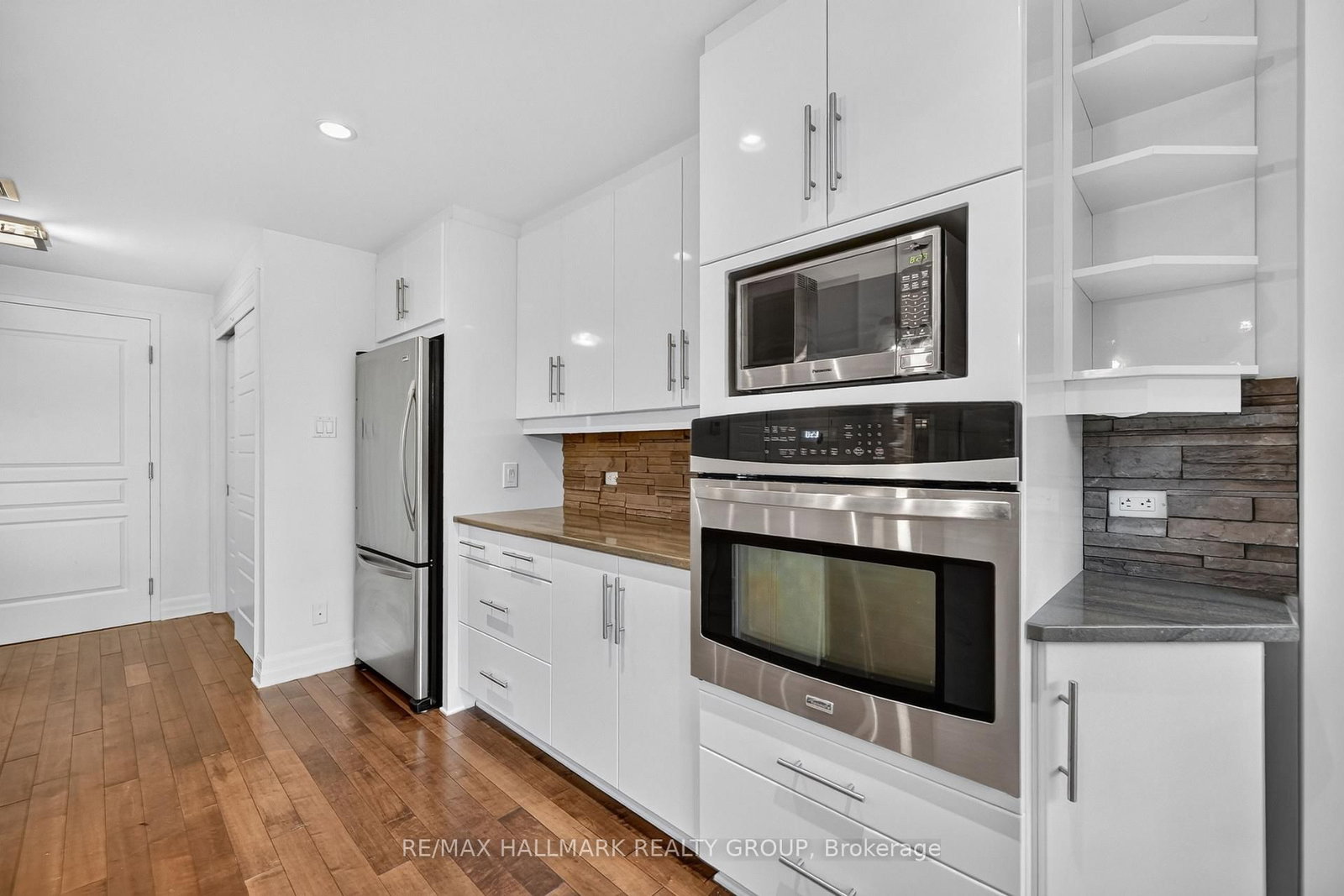 419 Laurier Avenue E • #101 • Ottawa, ON photo 8