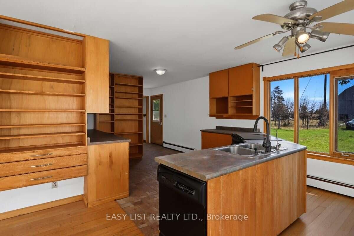 357 King's Wharf Road • Kawartha Lakes, ON photo 9