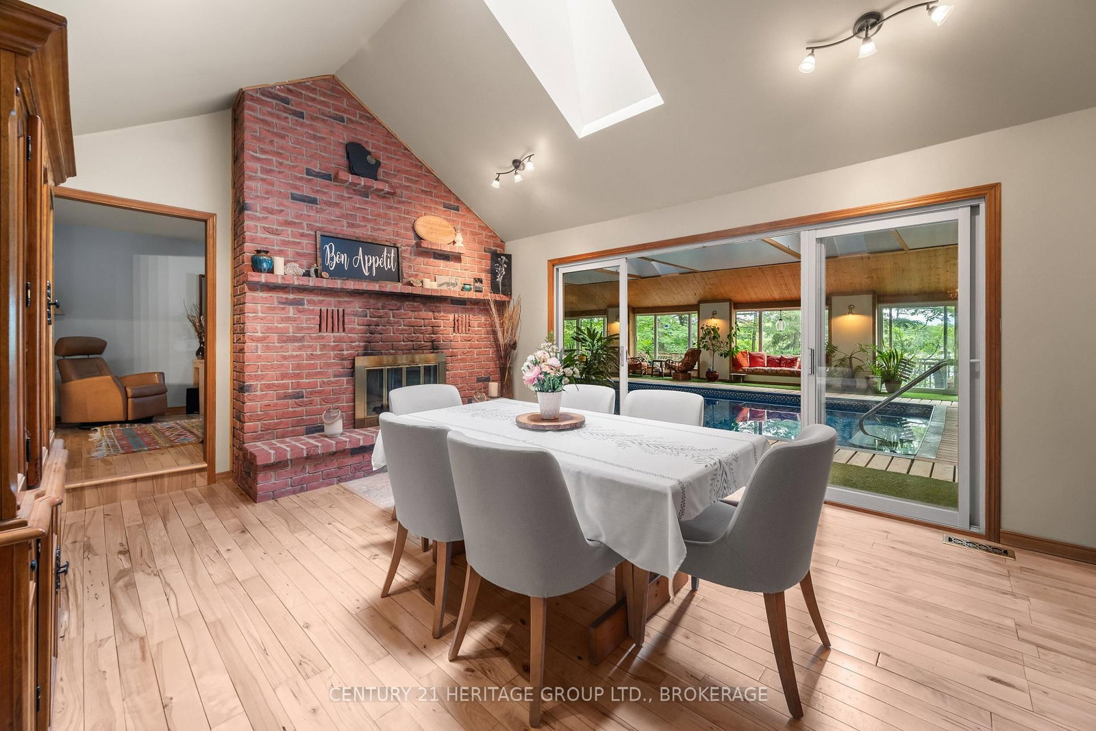 4212 Pine Ridge Drive • Frontenac, ON photo 18