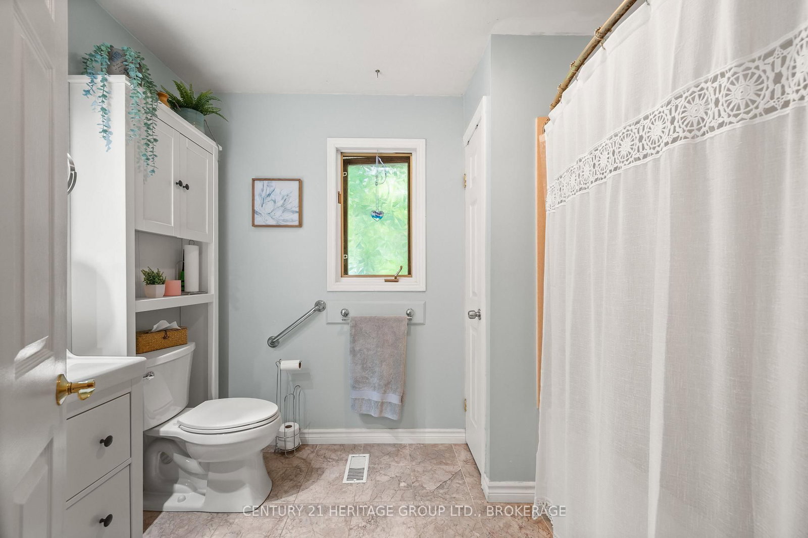 4212 Pine Ridge Drive • Frontenac, ON photo 24