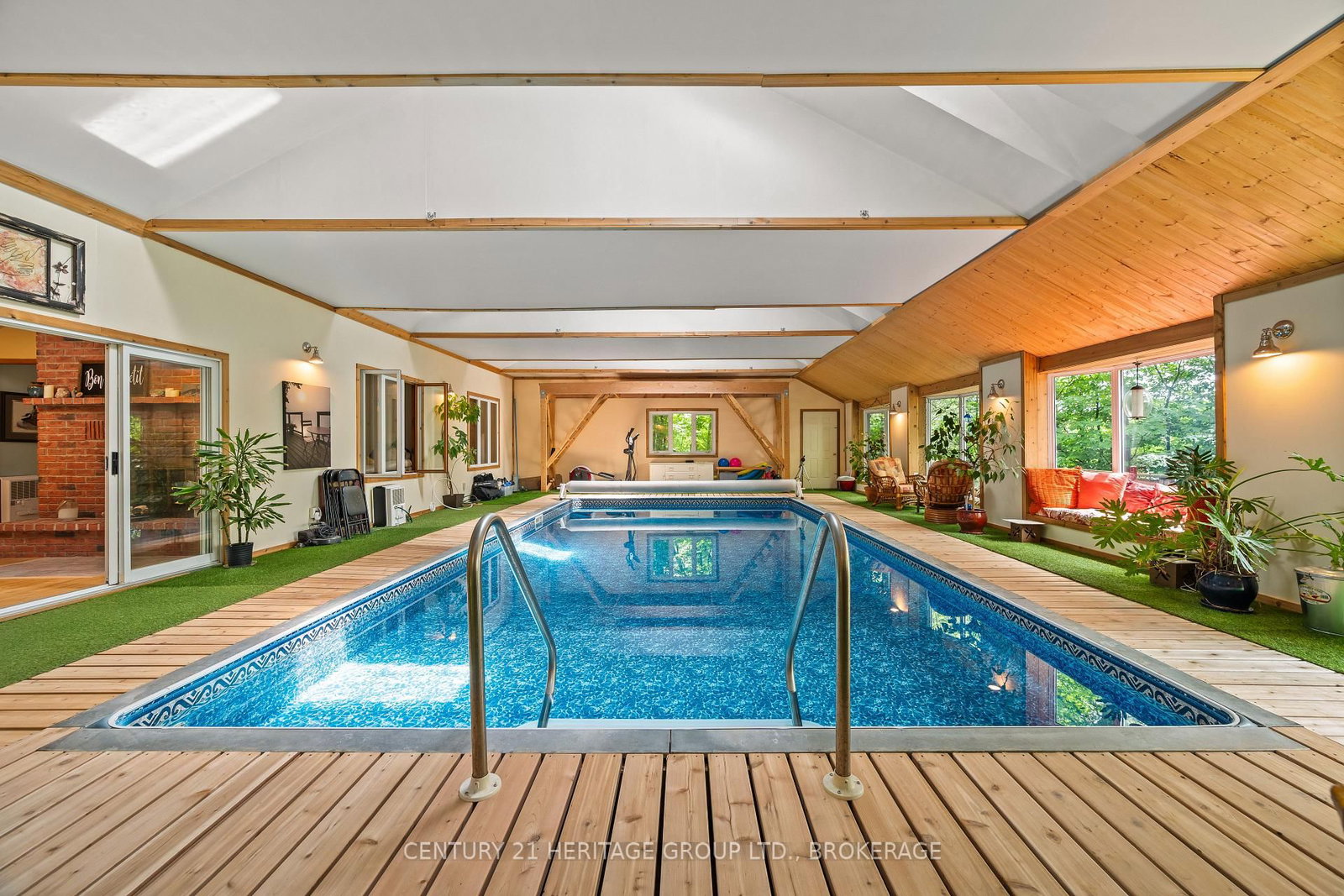 4212 Pine Ridge Drive • Frontenac, ON photo 5
