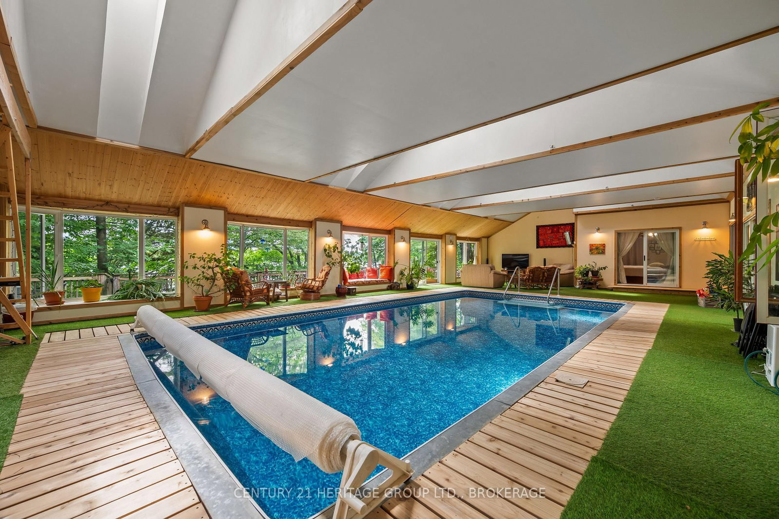 4212 Pine Ridge Drive • Frontenac, ON photo 6