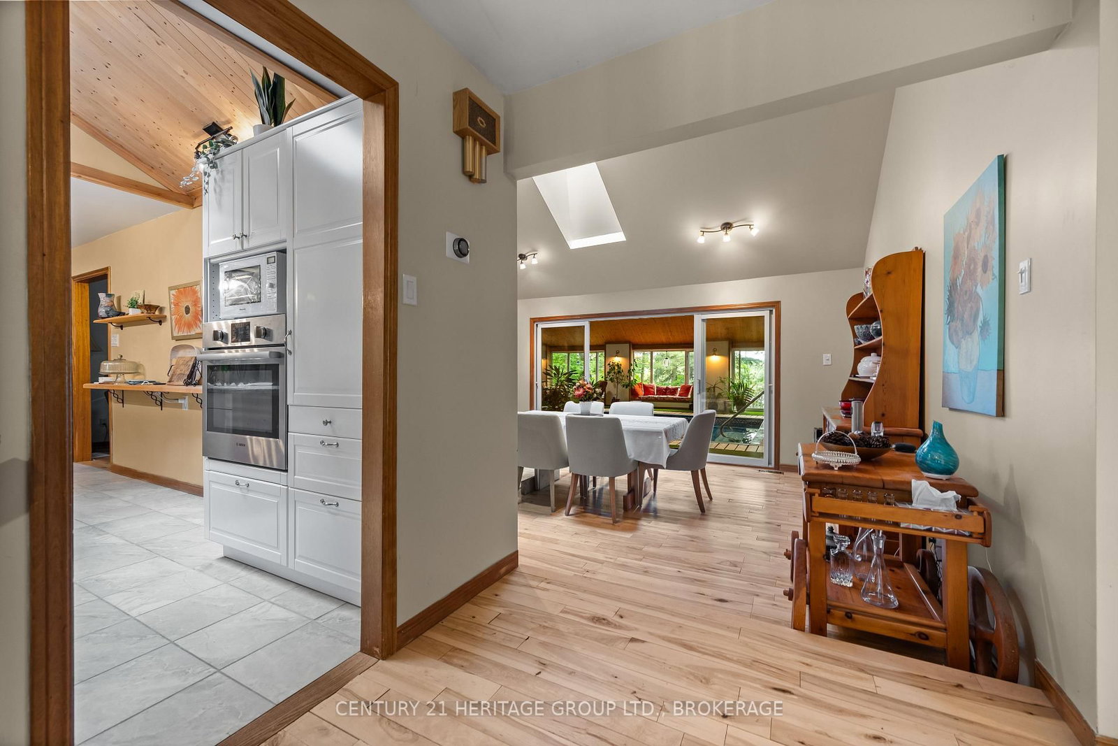 4212 Pine Ridge Drive • Frontenac, ON photo 9