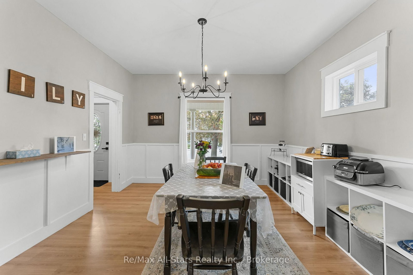 21 Francis Street E • Kawartha Lakes, ON photo 9
