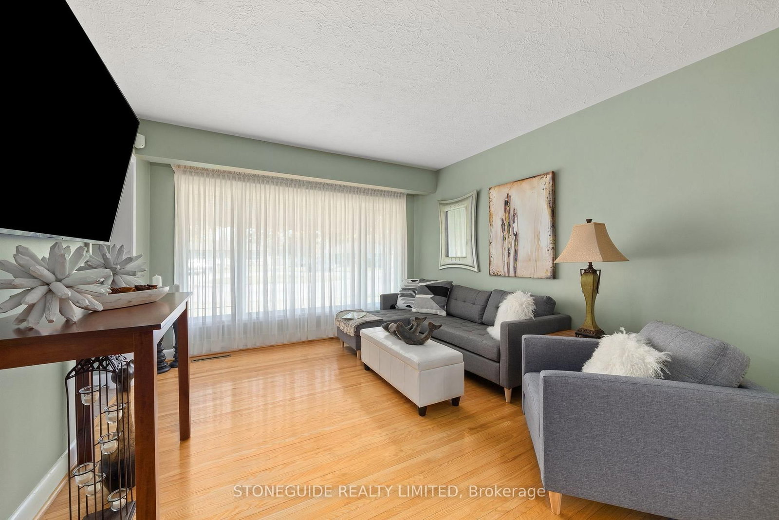 5 Armour Court • Kawartha Lakes, ON photo 5