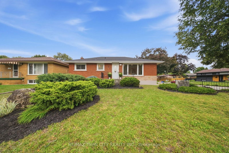 2 Frontenac Avenue