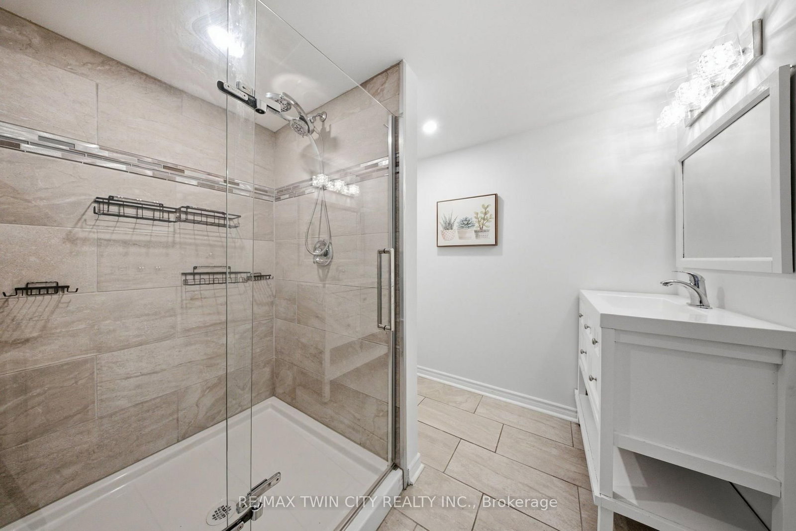 2 Frontenac Avenue • Brantford, ON photo 21