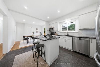2 Frontenac Avenue • Brantford, ON photo 9