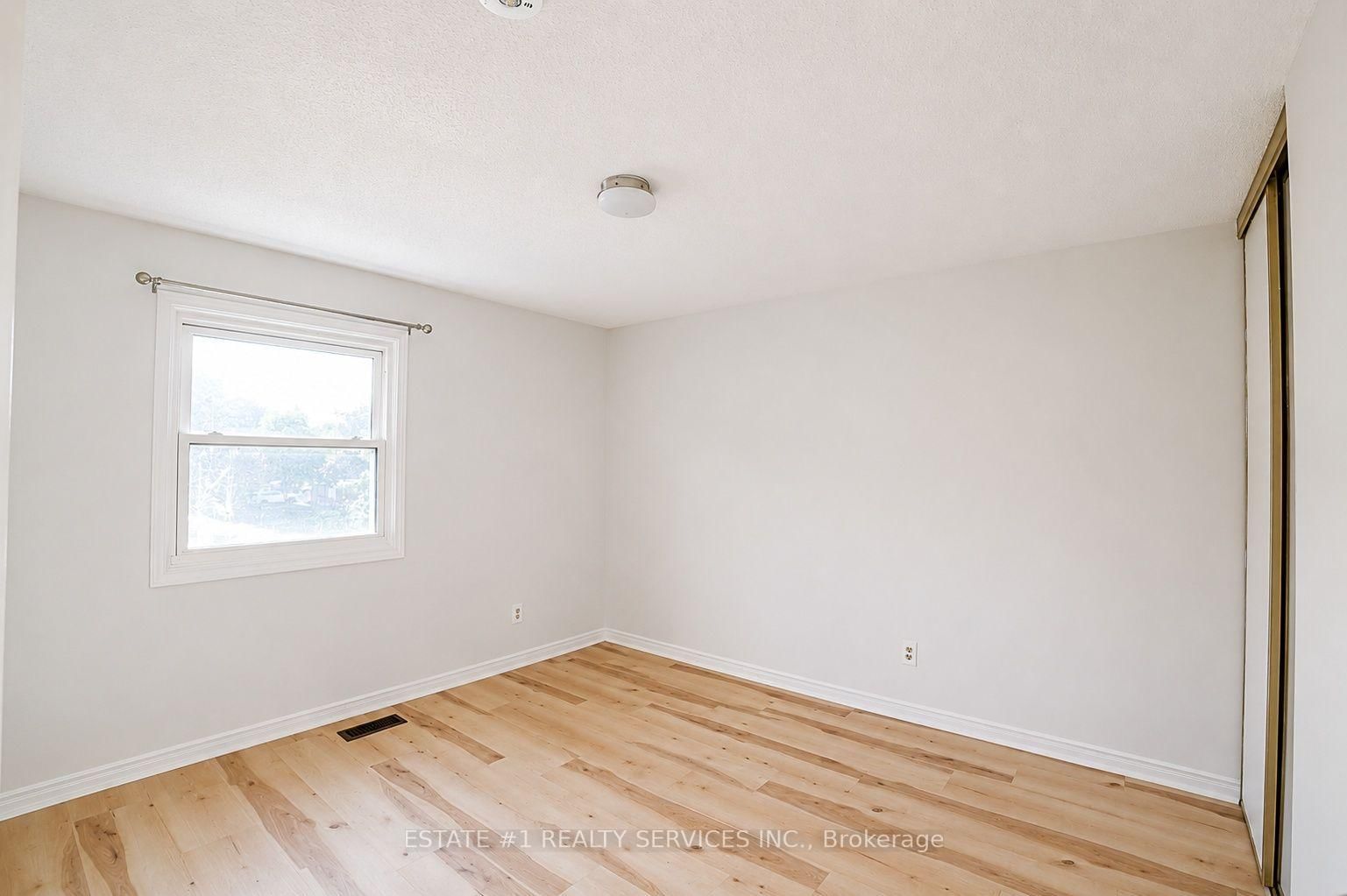 35 Golden Meadow Drive • Kitchener, ON photo 26
