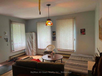 136 Oakdene Crescent • Kawartha Lakes, ON photo 4
