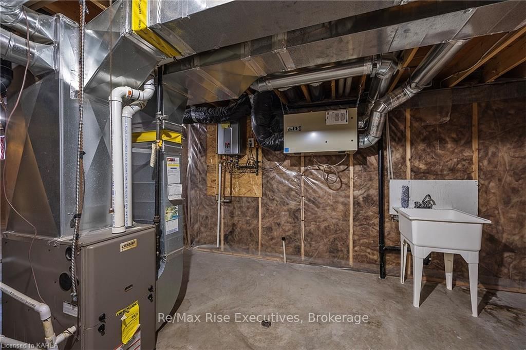 1653 Crimson Crescent • Kingston, ON photo 38
