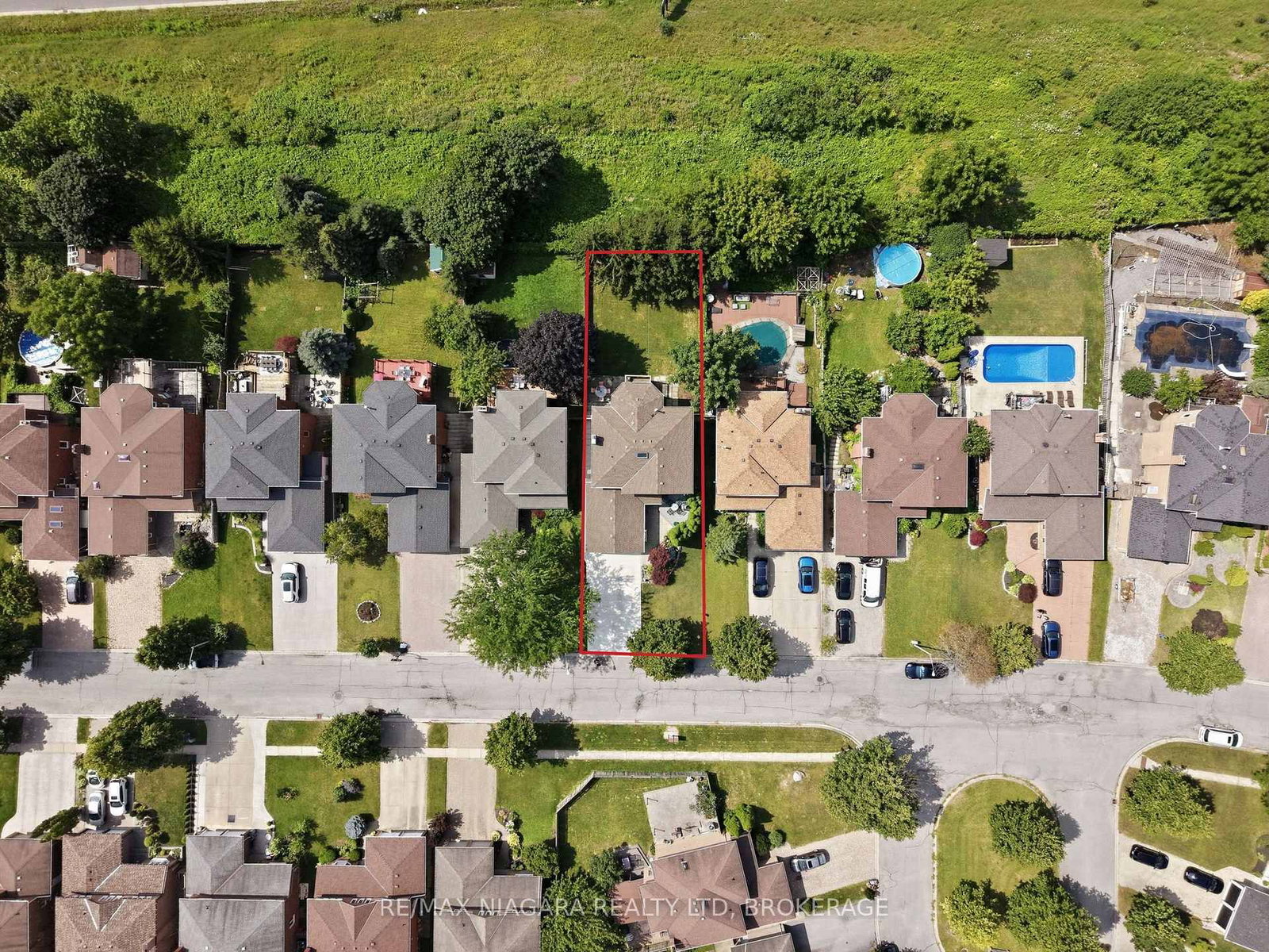 50 Barbican Trail • St. Catharines, ON photo 36
