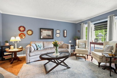 50 Barbican Trail • St. Catharines, ON photo 6